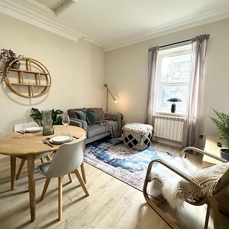 Bank House, Settle, Yorkshire Dales * Settle